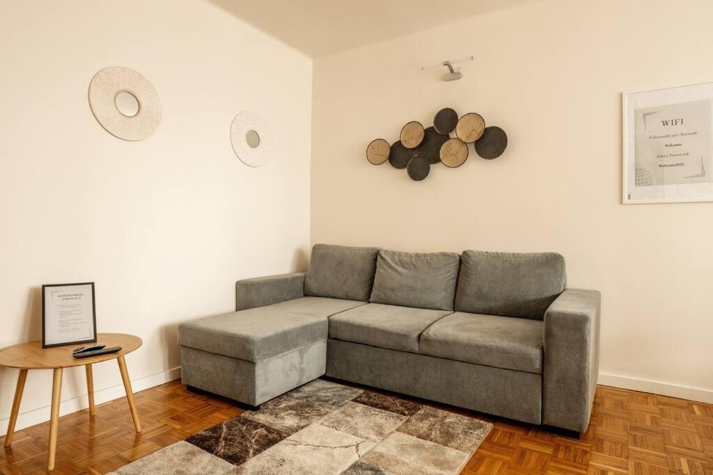 Petofi Family Apartman Debrecen Ngoại thất bức ảnh